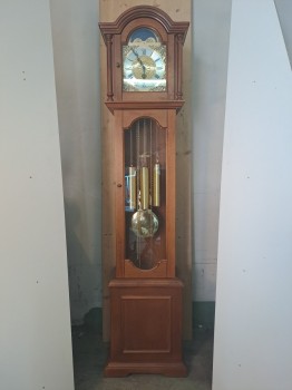 RAFAELLO dub West podlahové hodiny