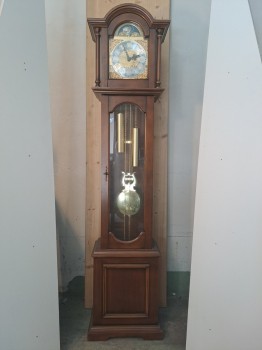 RAFAELLO orech West podlahové hodiny